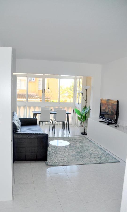 Apartamento Con Piscina Y Parking El Campello Kültér fotó
