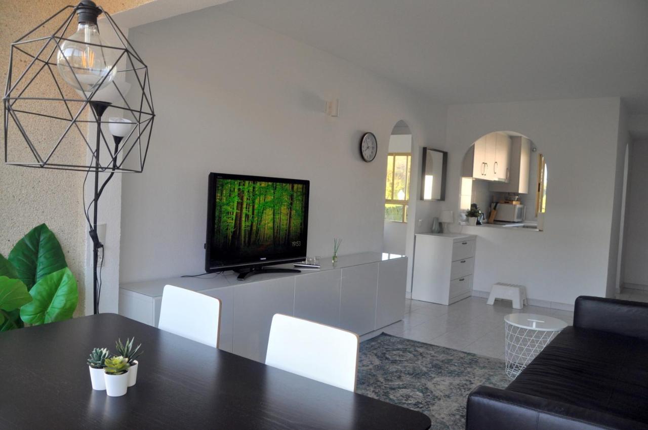 Apartamento Con Piscina Y Parking El Campello Kültér fotó