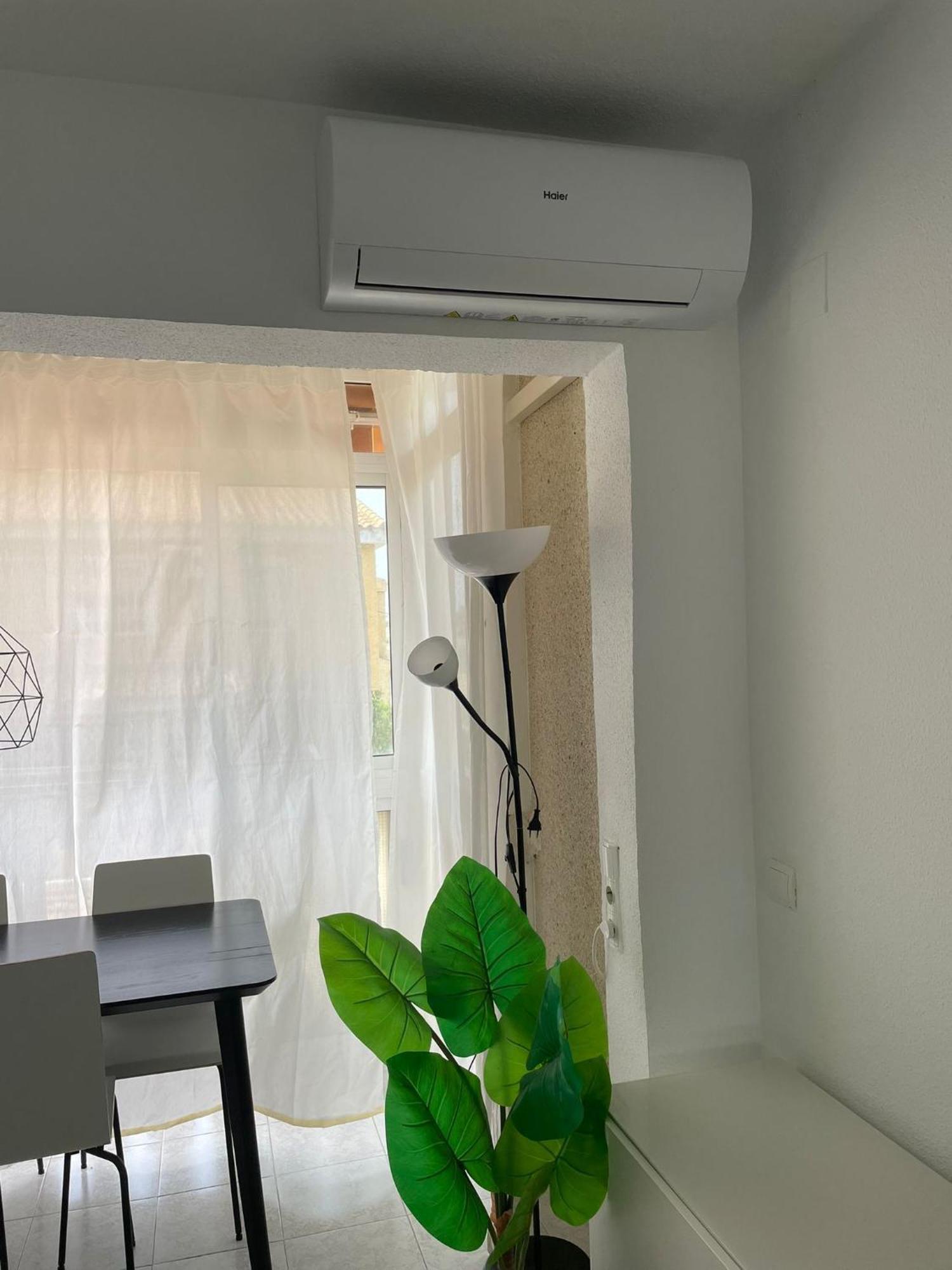 Apartamento Con Piscina Y Parking El Campello Kültér fotó